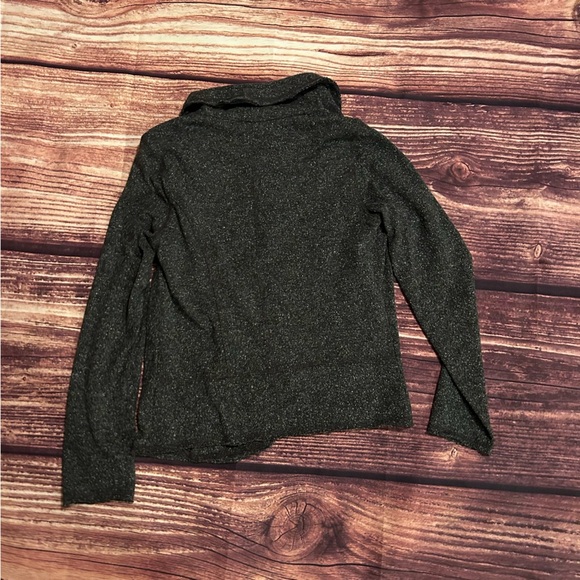 CAbi Womens Sweater Gray Raw Edged Jacket Cropped - Size S One Hook Closure 184B - Picture 7 of 7